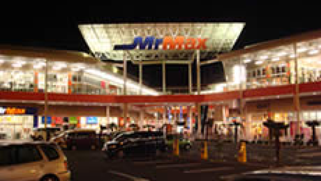 ショッピングセンター正面